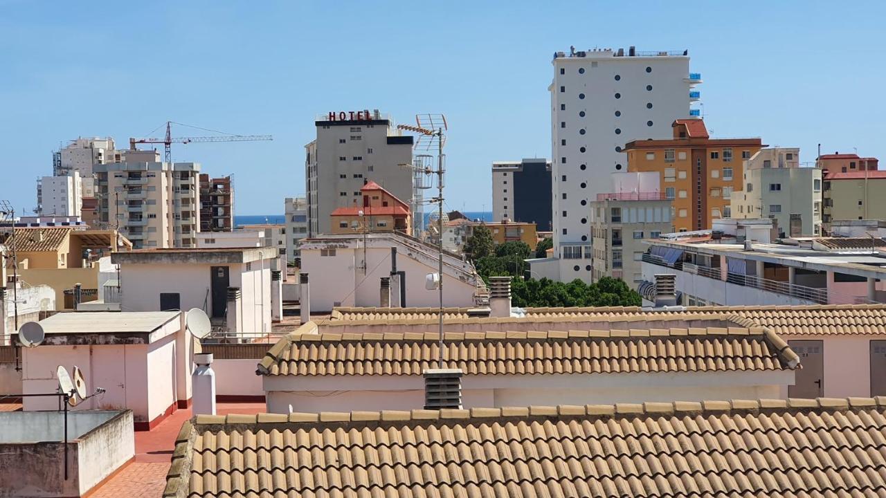Universidad Del Mar - Alquiler Solo Familias Gandia Zewnętrze zdjęcie